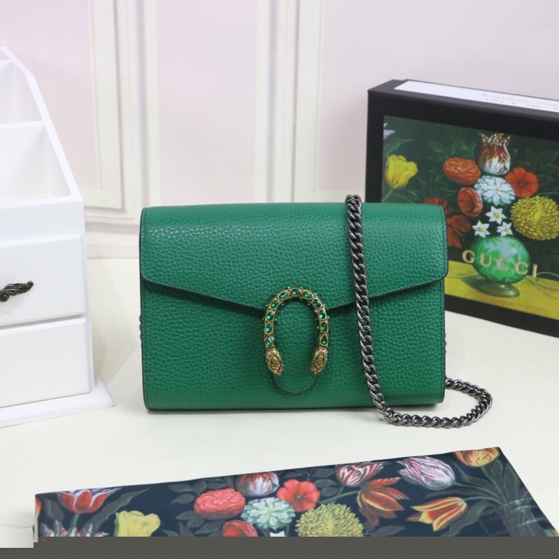 G*u*i wallets & purse